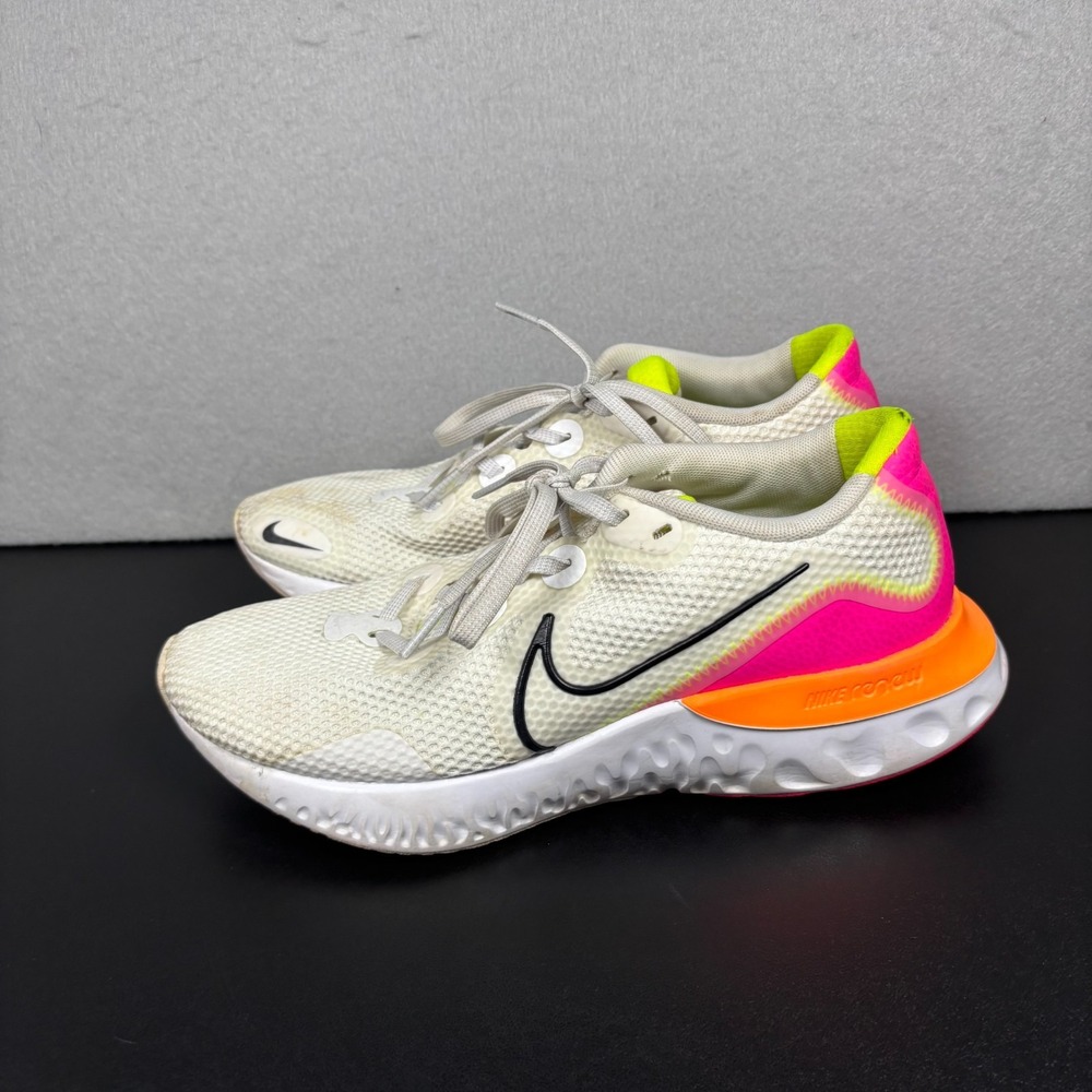 Nike Renew Run Platinum Tint Pink Blast Womens Size 8.5 Shoe Sneakers CK6360-005